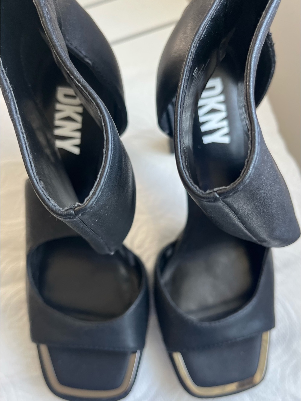 DKNY Elegant Black Heeled Shoes